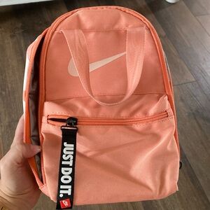 Nike lunch bag